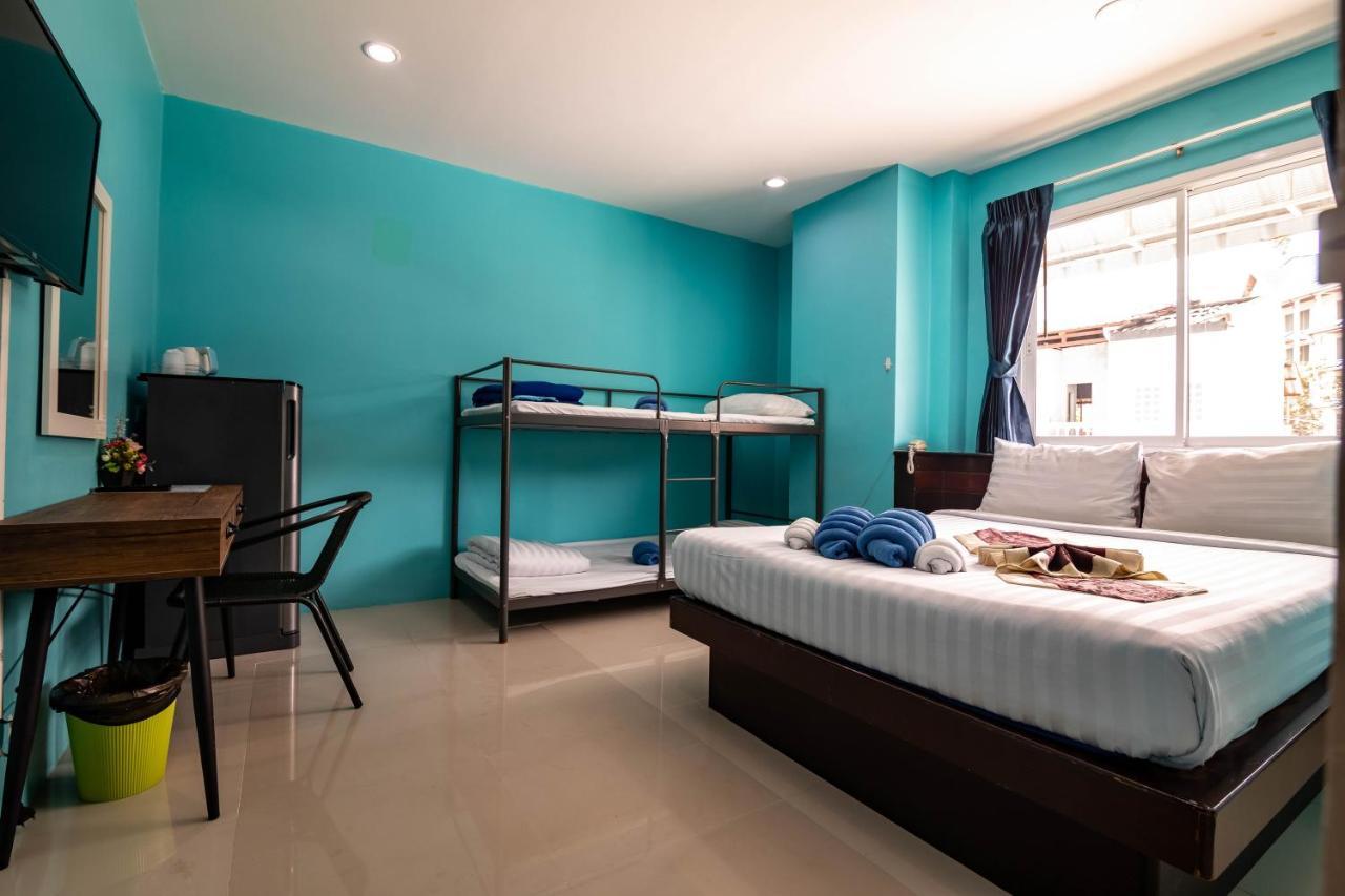 Patong Blue Hotel Bagian luar foto